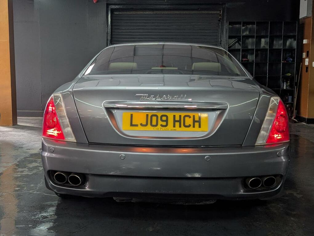 Maserati Quattroporte Automatic Black #7