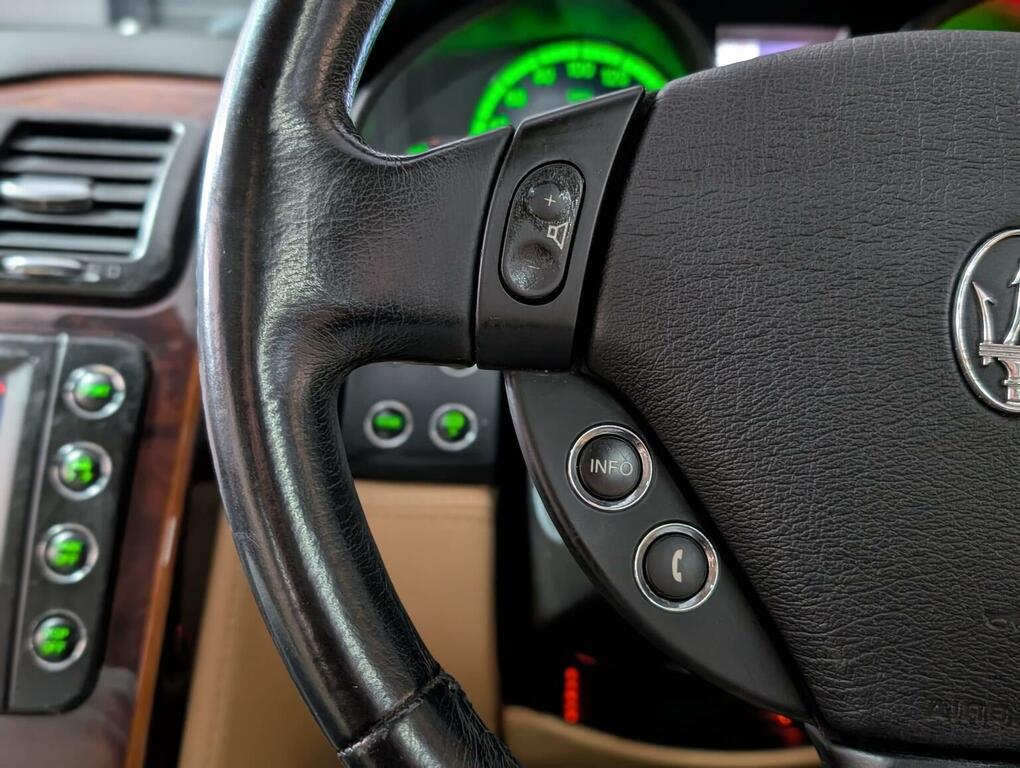 Maserati Quattroporte Automatic Black #21