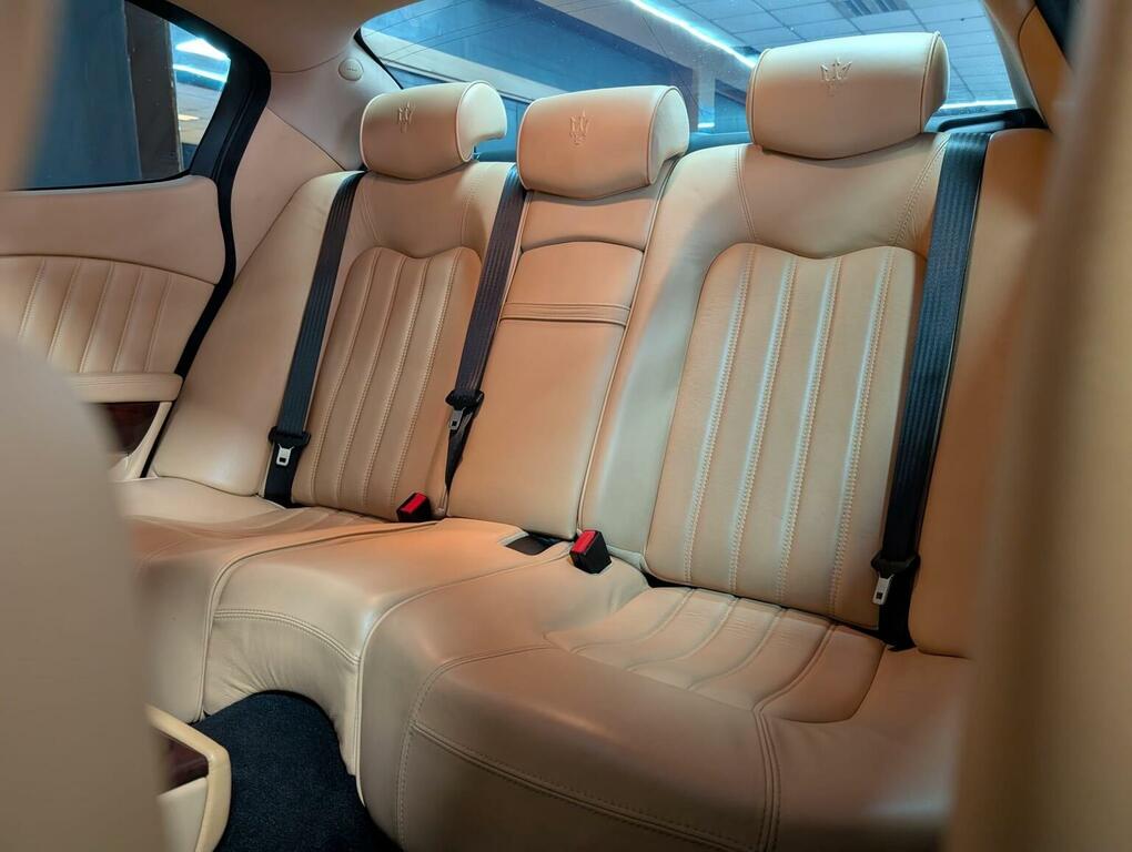 Maserati Quattroporte Automatic Black #17
