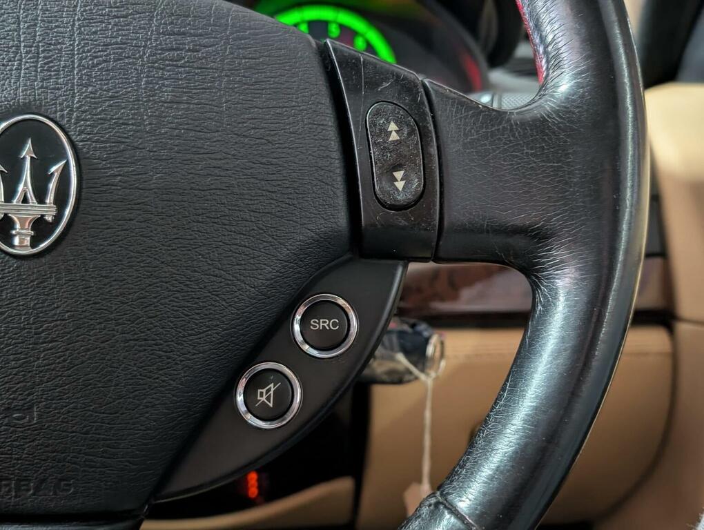 Maserati Quattroporte Automatic Black #35