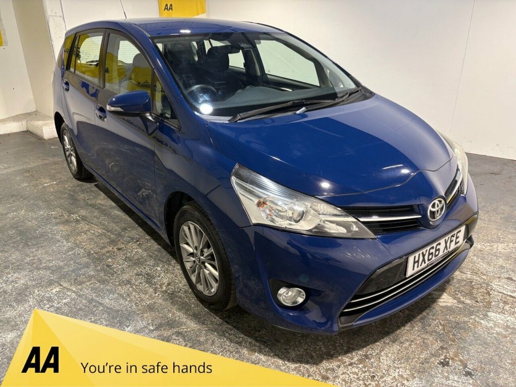 Toyota Verso 1.6L Icon Blue