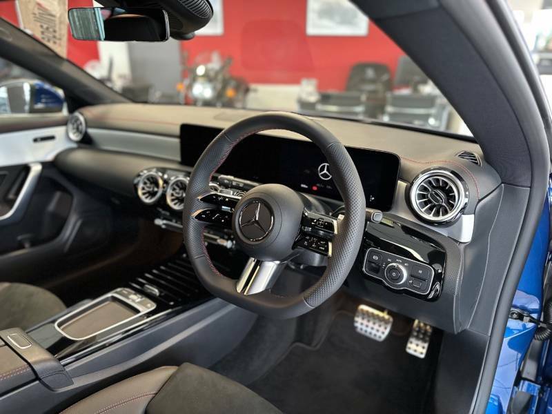 Mercedes-Benz CLA Class Cla 200 Amg Line Executive Tip - 2026 75 Blue #5