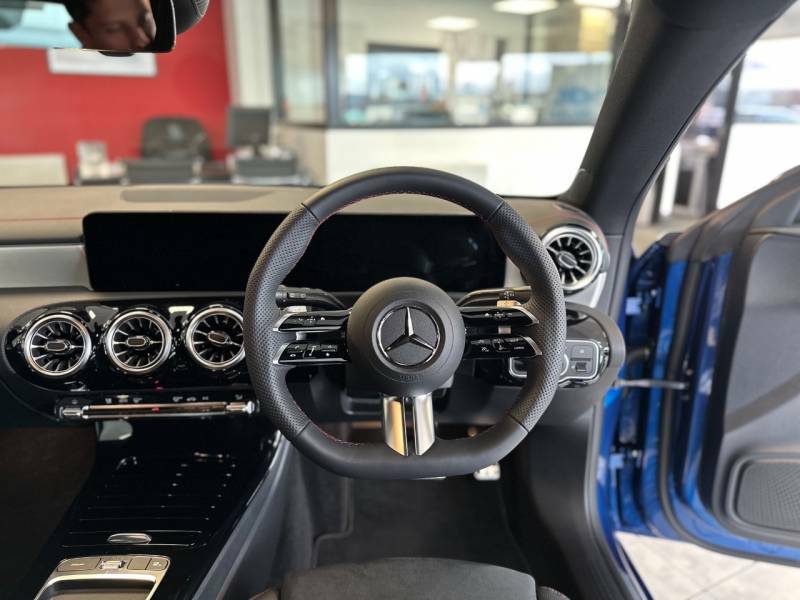 Mercedes-Benz CLA Class Cla 200 Amg Line Executive Tip - 2026 75 Blue #6