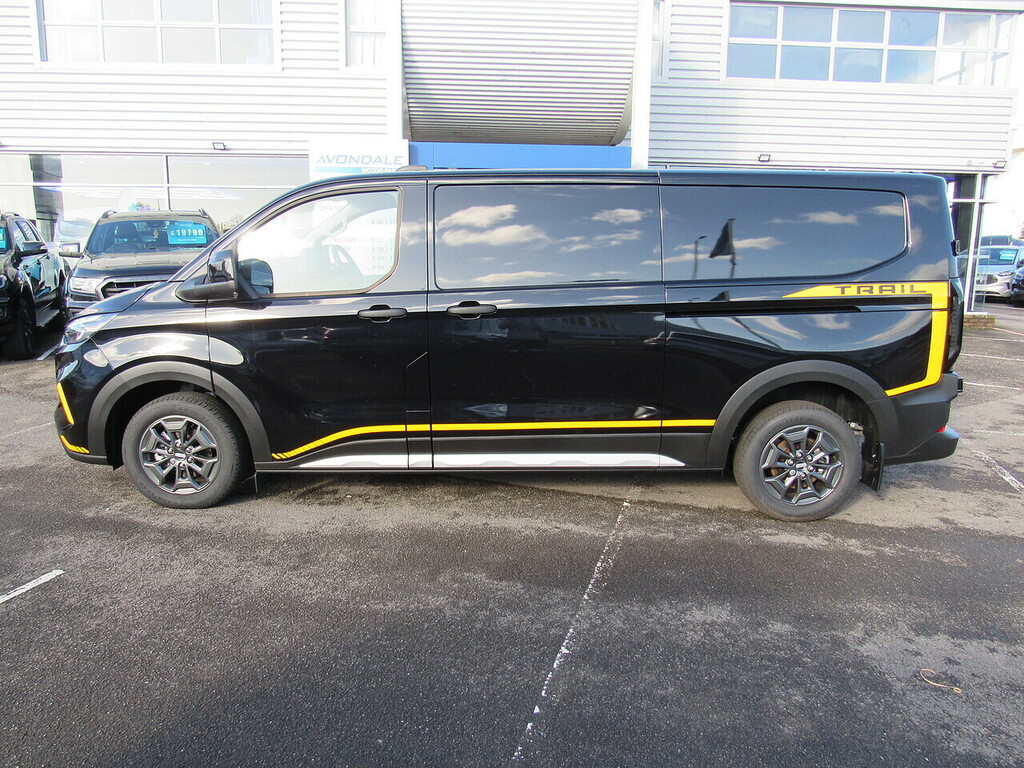 Ford Transit Custom 320 Ecoblue Trail 150 Bhp L2 Lwb Black Euro 6 150 CE75YMZ Black #4