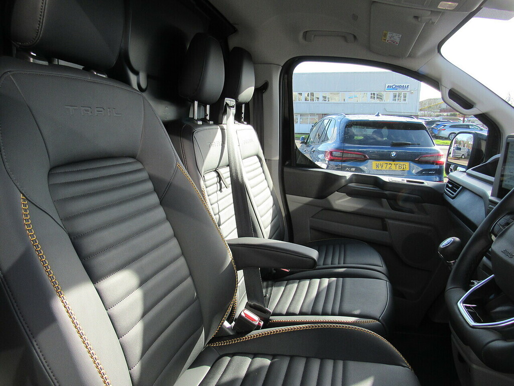 Ford Transit Custom 320 Ecoblue Trail 150 Bhp L2 Lwb Black Euro 6 150 CE75YMZ Black #3
