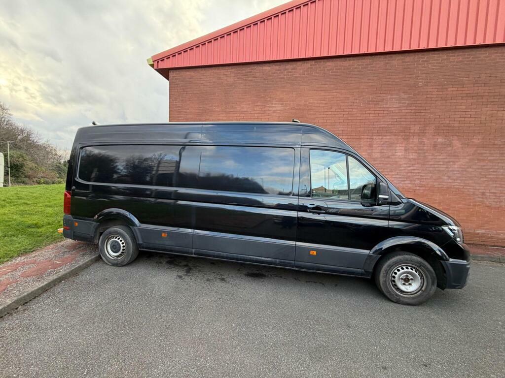 Volkswagen Crafter 2.0 Tdi Cr35 Bluemotion Tech Highline 4Motion Lwb  Black #2