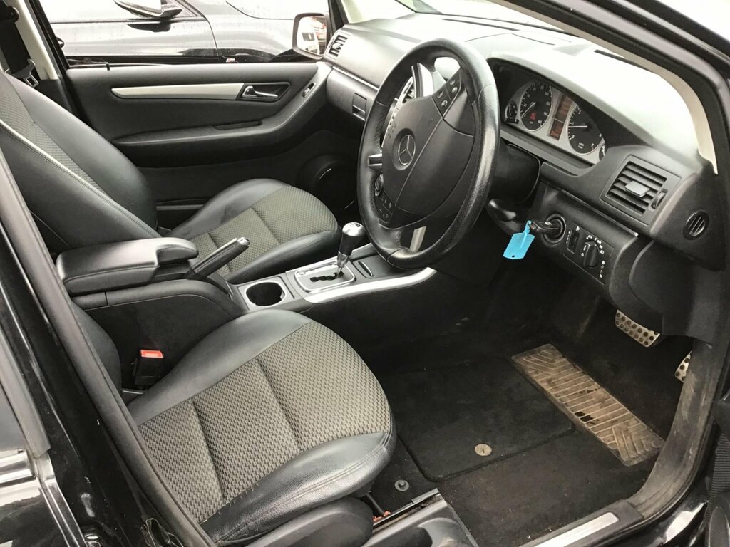 Mercedes-Benz B Class 1.7 B180 Sport Cvt Black #6