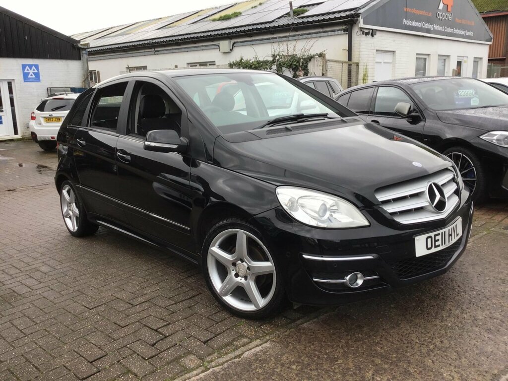 Mercedes-Benz B Class 1.7 B180 Sport Cvt Black