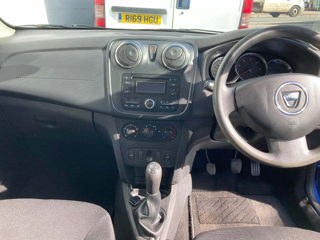 Dacia Sandero 1.2 Ambiance Hatchback. CU15ORW Blue #6