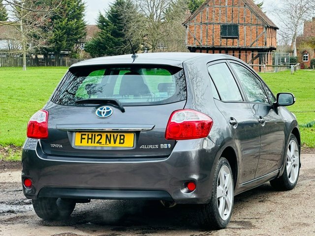 Toyota Auris 1.8 T4 99 Bhp FH12NVB Grey #5