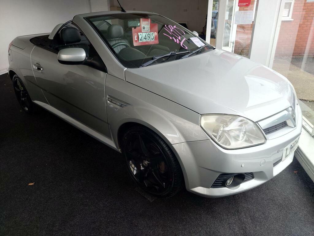 Vauxhall Tigra 1.4I 16V Exclusiv Silver