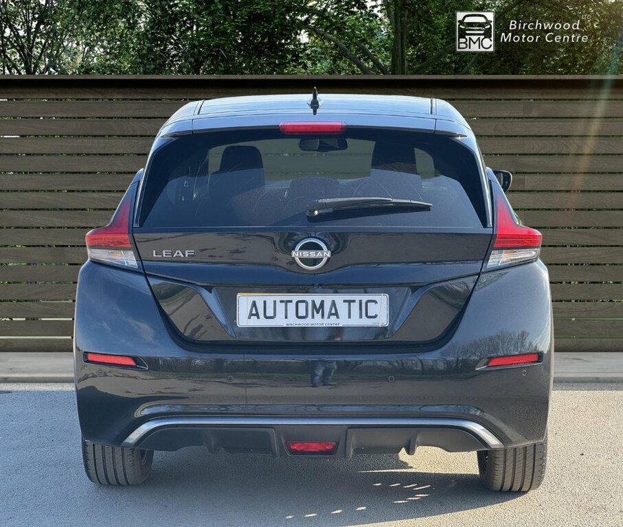 Nissan Leaf Hatchback DS72LFO Black #6