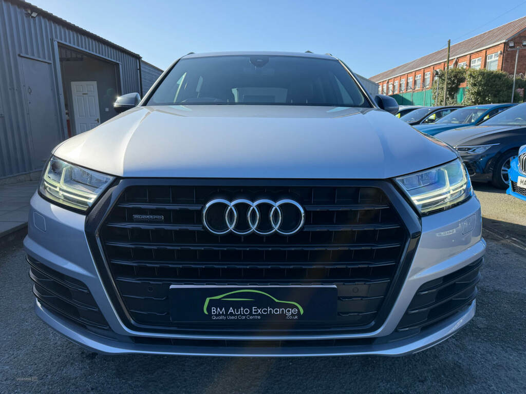 Audi Q7 3.0 Tdi Quattro Black Edition Tip FD18CFG Silver #3