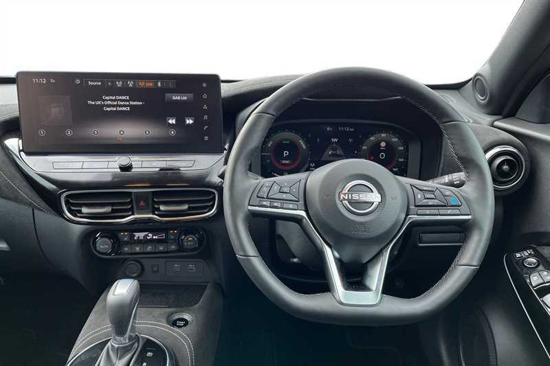 Nissan Juke 1.6 Hybrid Tekna MH75WJL Blue #4