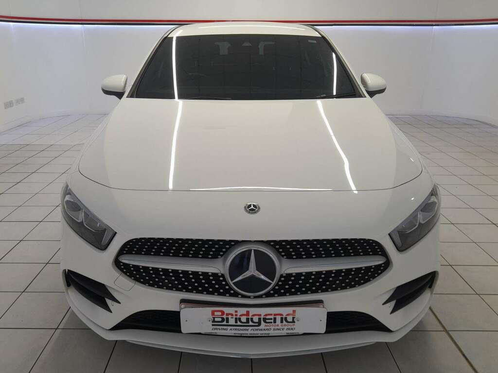 Mercedes-Benz A Class 1.5 A180d Amg Line Premium Saloon White