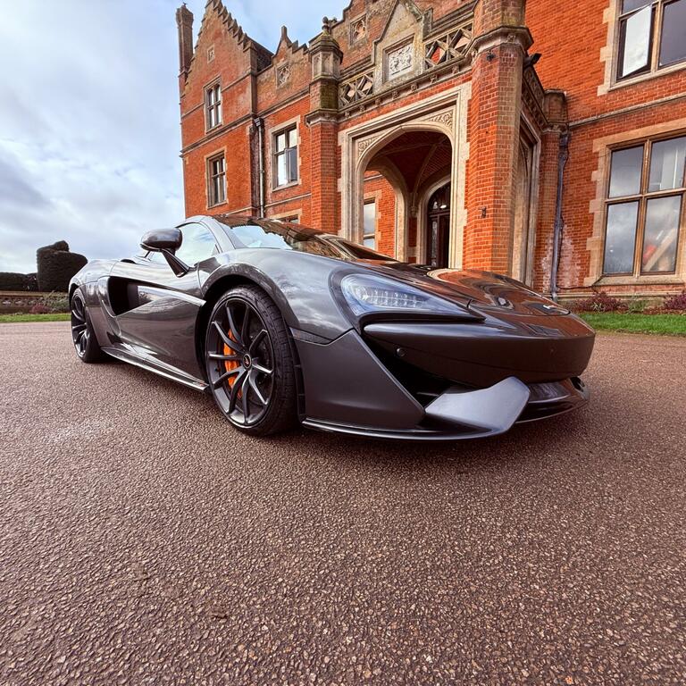 McLaren 570S 3.8T V8 Spider Ssg Euro 6 Ss Grey