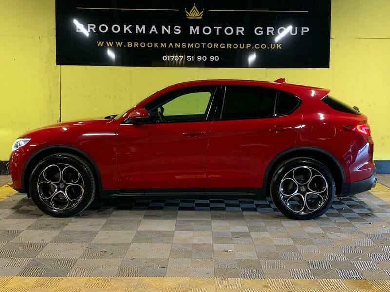 Alfa Romeo Stelvio 2.0T Milano Edizione FG69CPE Red #5