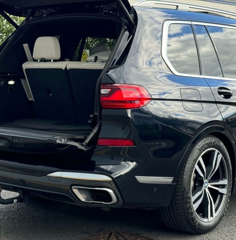 BMW X7 3.0 40I M LR69FUE Black #3