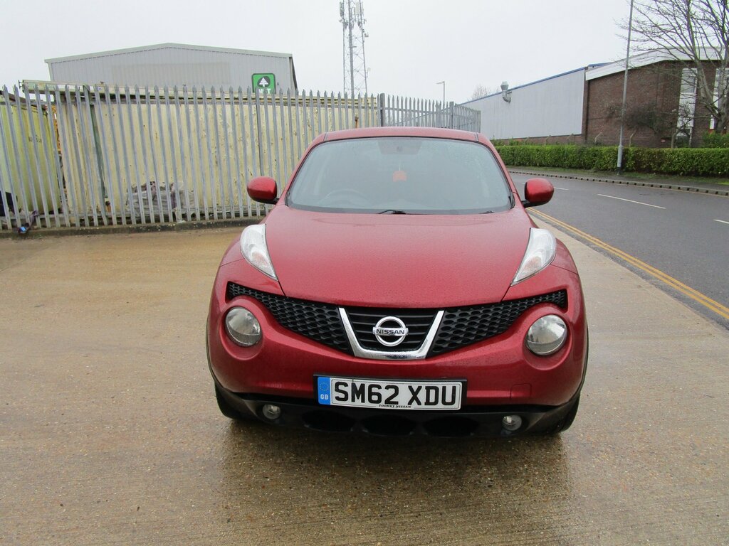 Nissan Juke 1.6 Acenta Premium Suv Euro 5 S SM62XDU Red #5