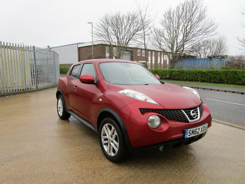 Nissan Juke 1.6 Acenta Premium Suv Euro 5 S Red