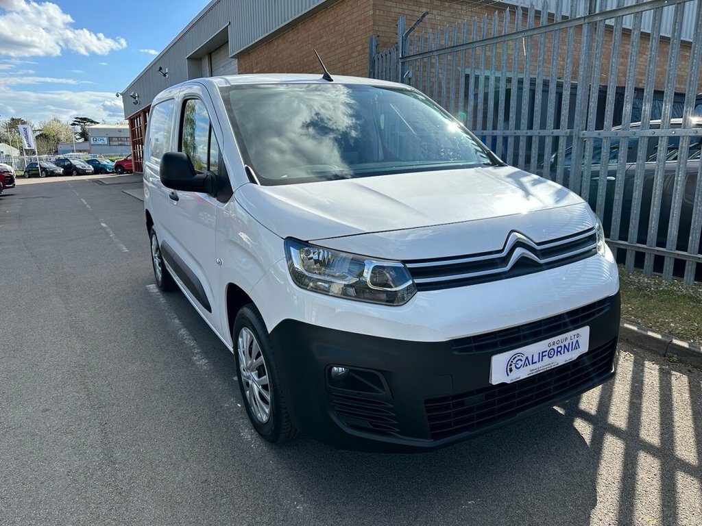 Citroen Berlingo 1.5L Enterprise M SM21LLG White #4