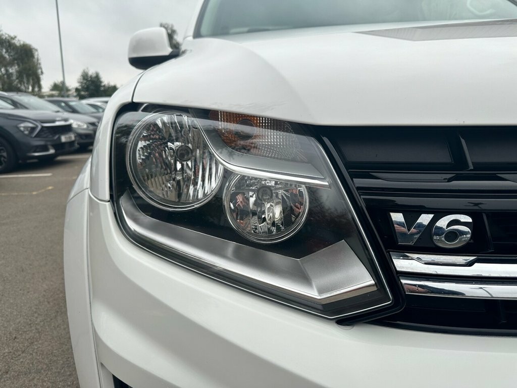 Volkswagen Amarok 3L Trendline LT20LBO White #5
