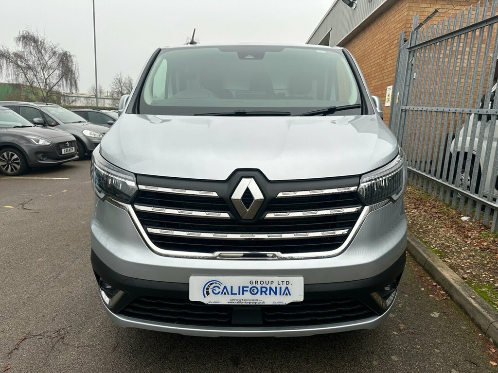 Renault Trafic 2L Sport FD23ZWR Grey #6