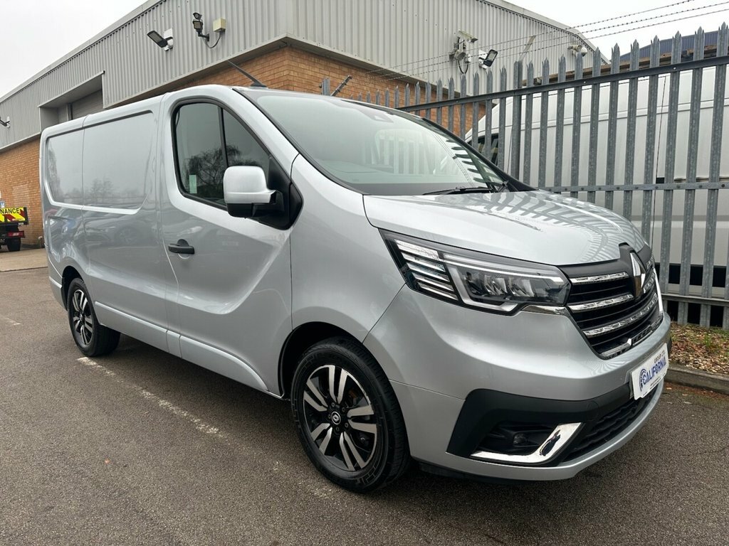 Renault Trafic 2L Sport Grey