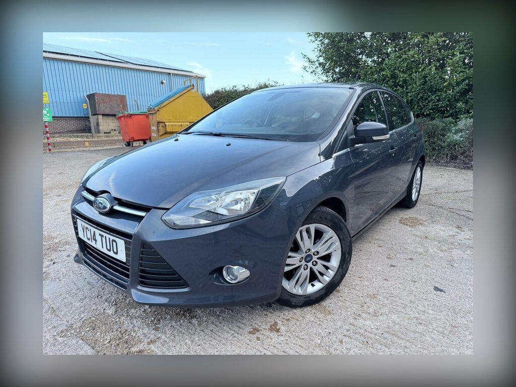 Ford Focus 1.6 Tdci Titanium Navigator Euro 5 Ss YC14TUO Grey #2