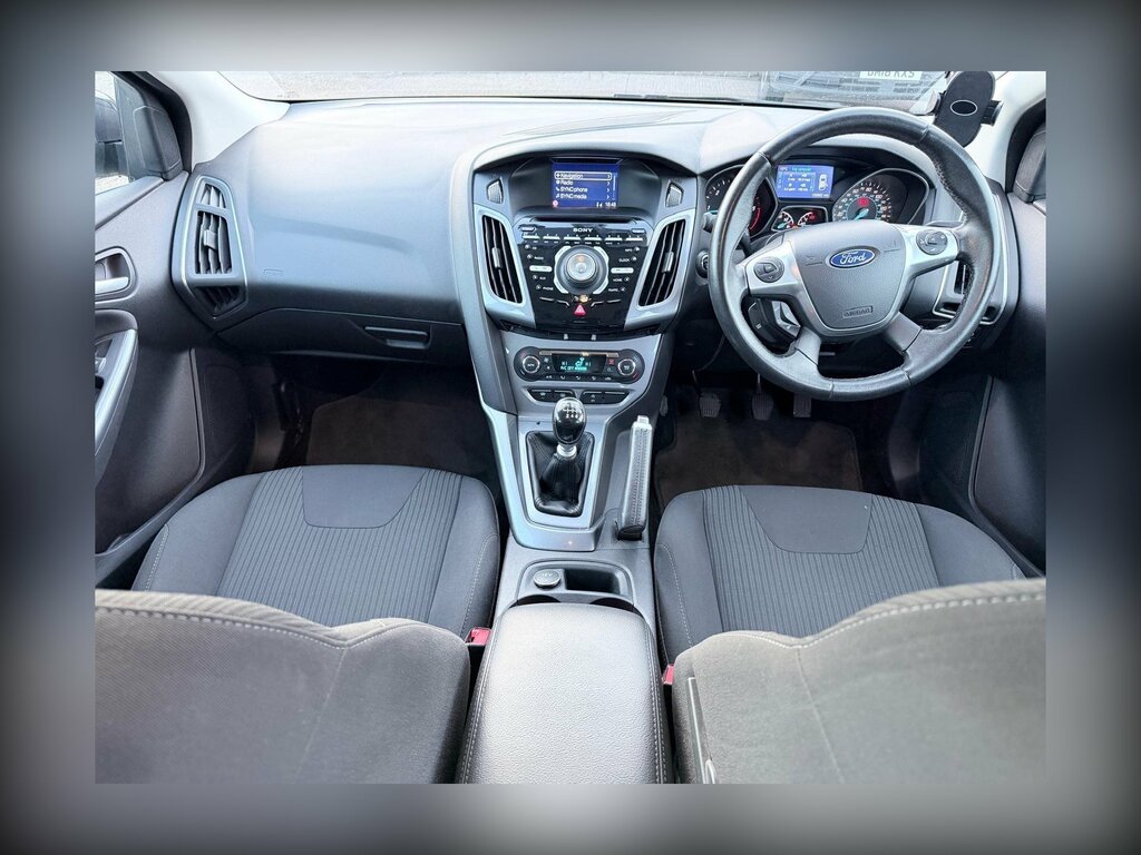 Ford Focus 1.6 Tdci Titanium Navigator Euro 5 Ss YC14TUO Grey #5