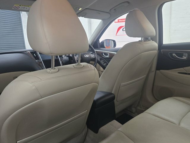 Infiniti Q50 2.1 Premium D White #18