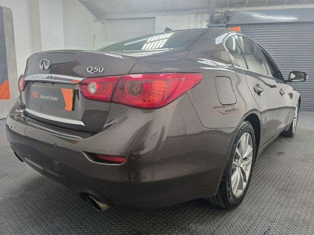 Infiniti Q50 2.1 Premium D White #6