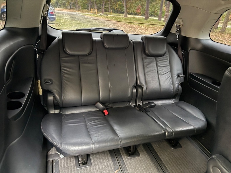 Toyota Estima   #20