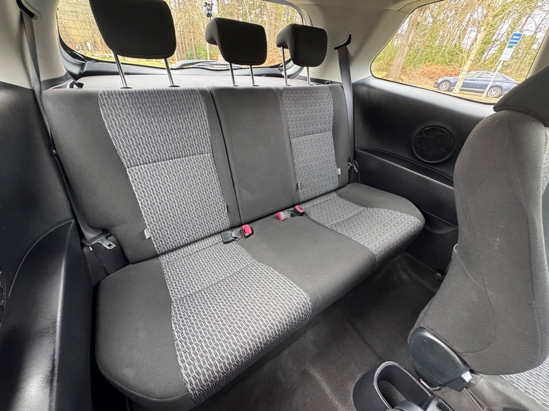 Toyota Yaris Vvt-i Icon Plus GY14HNP Silver #3