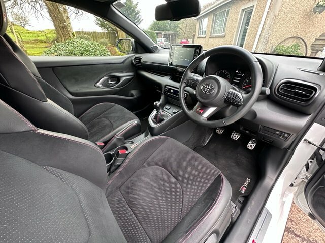 Toyota Yaris 2022 1.6T Gr Circuit Hatchback A DE51ALE White #3