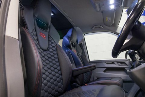 Volkswagen Transporter 2.0 Bitdi T32 L30UAY #2