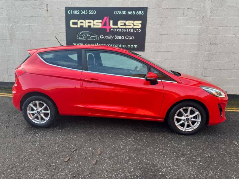 Ford Fiesta 1.0 Ecoboost Zetec - 2018 18 YP18ZYW Red #4