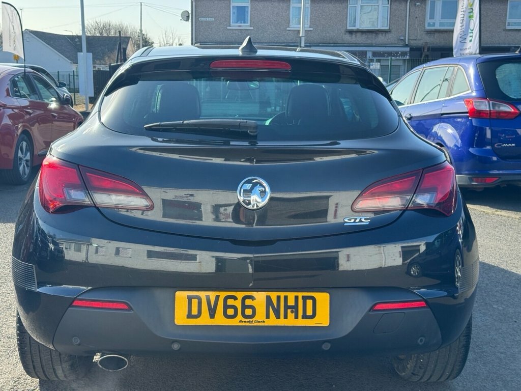 Vauxhall Astra GTC 1.4L Sri DV66NHD Black #5