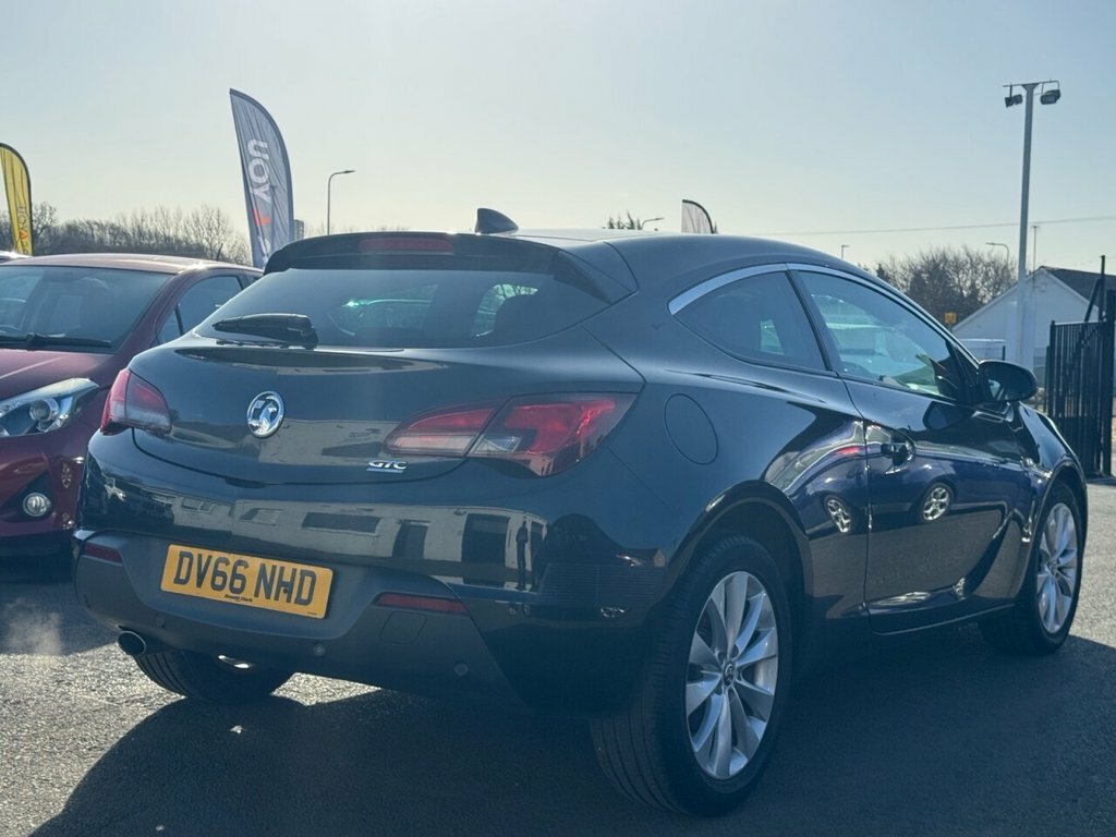 Vauxhall Astra GTC 1.4L Sri DV66NHD Black #6