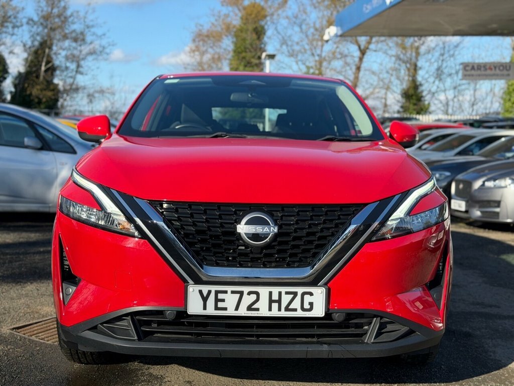 Nissan Qashqai 1.3L Acenta Premium YE72HZG Red #2