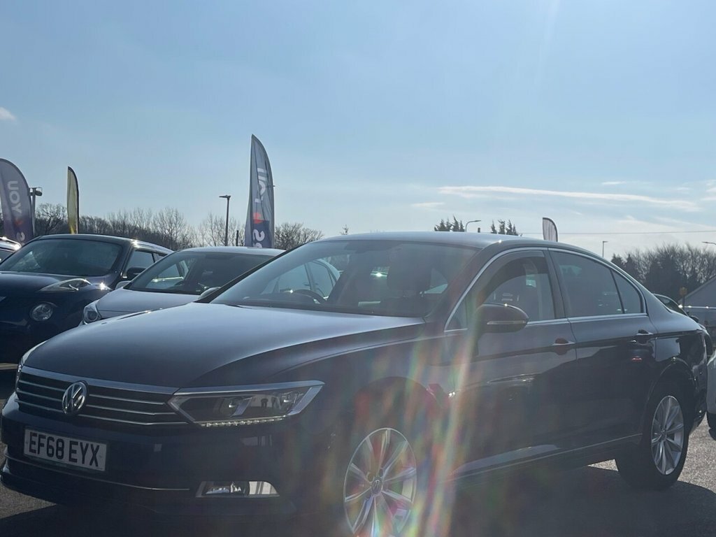 Volkswagen Passat 1.5L Se Business EF68EYX Blue #3
