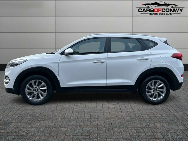 Hyundai Tucson 1.6 Gdi Blue Drive Se Suv Euro 6 EK18KTA White #4