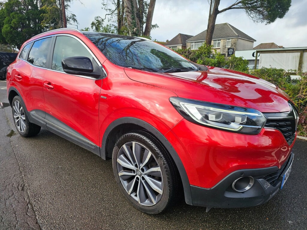 Renault Kadjar Suv 1.2 Signature Nav Tce 130 2016 HK66HKF Red #2