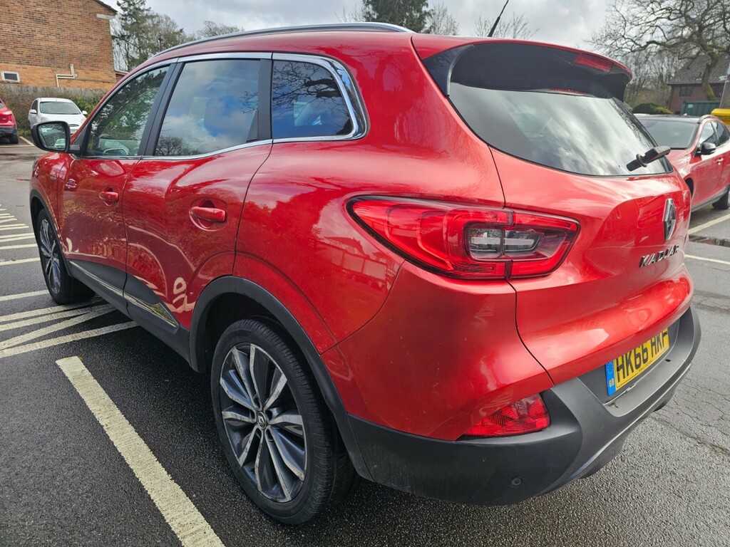 Renault Kadjar Suv 1.2 Signature Nav Tce 130 2016 HK66HKF Red #5