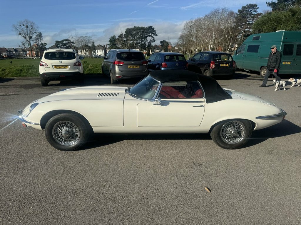 Jaguar E-Type Convertible White #5
