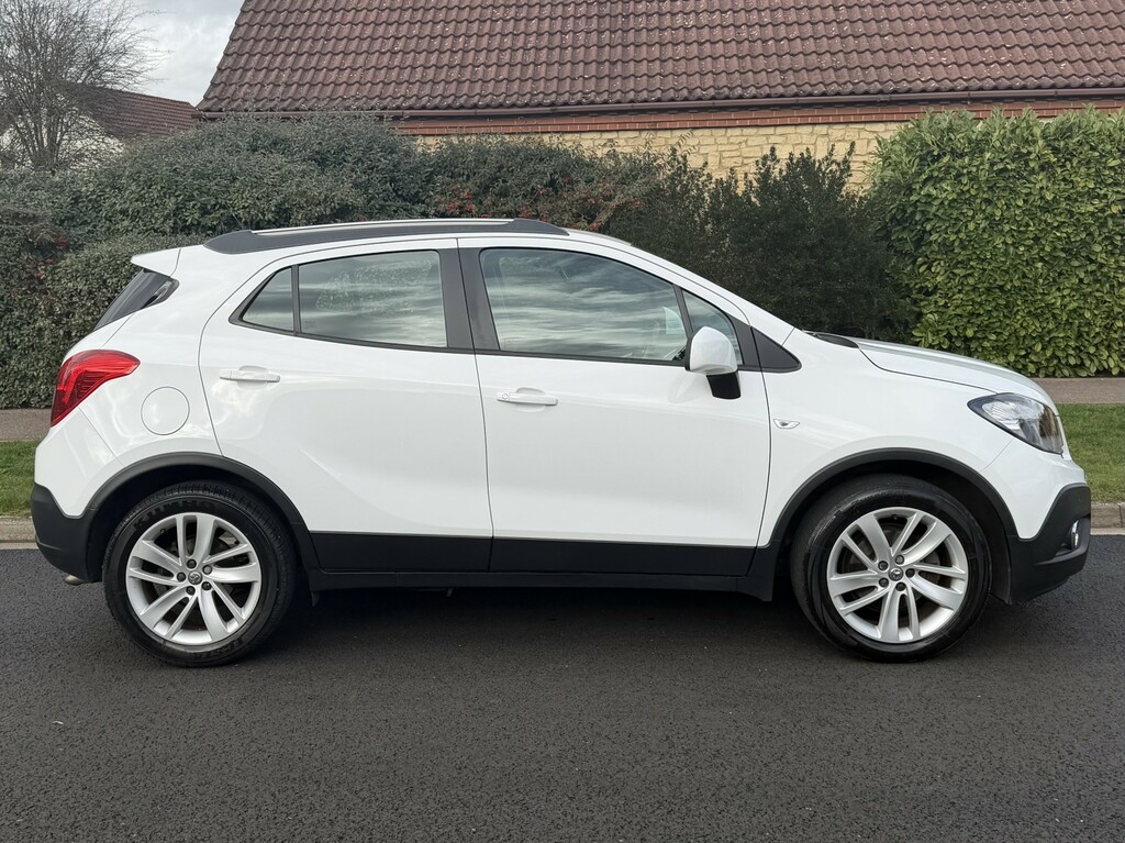 Vauxhall Mokka 1.6 I Exclusiv 201565 NA65WWC White #3