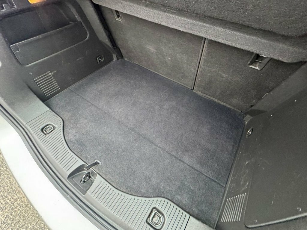 Vauxhall Mokka X 1.6L Design Nav DG17EKN Silver #6
