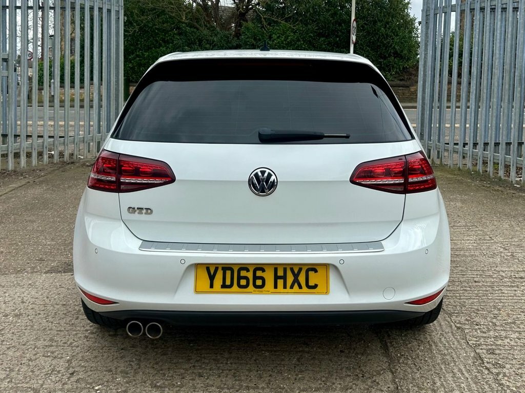 Volkswagen Golf 2.0 Tdi Bluemotion Tech Gtd Hatchback D YD66HXC White #6