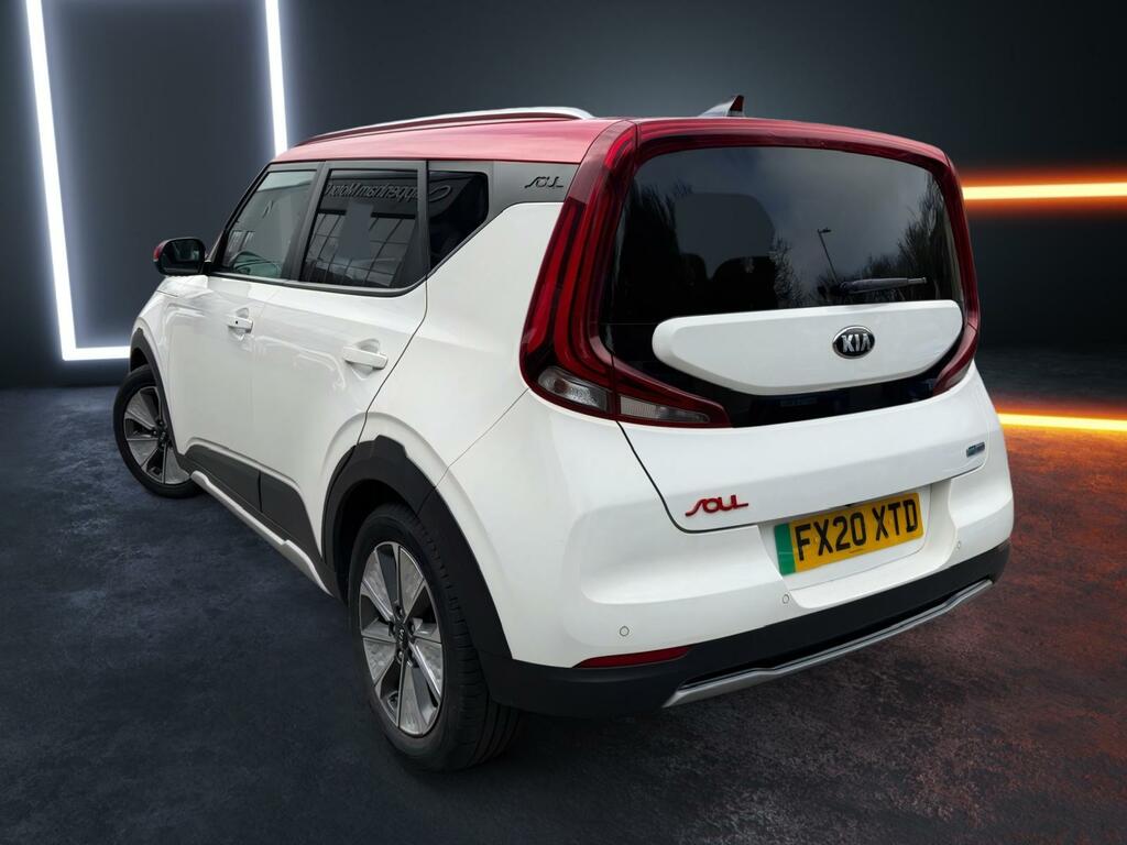 Kia Soul 150Kw First Edition 64Kwh White #2