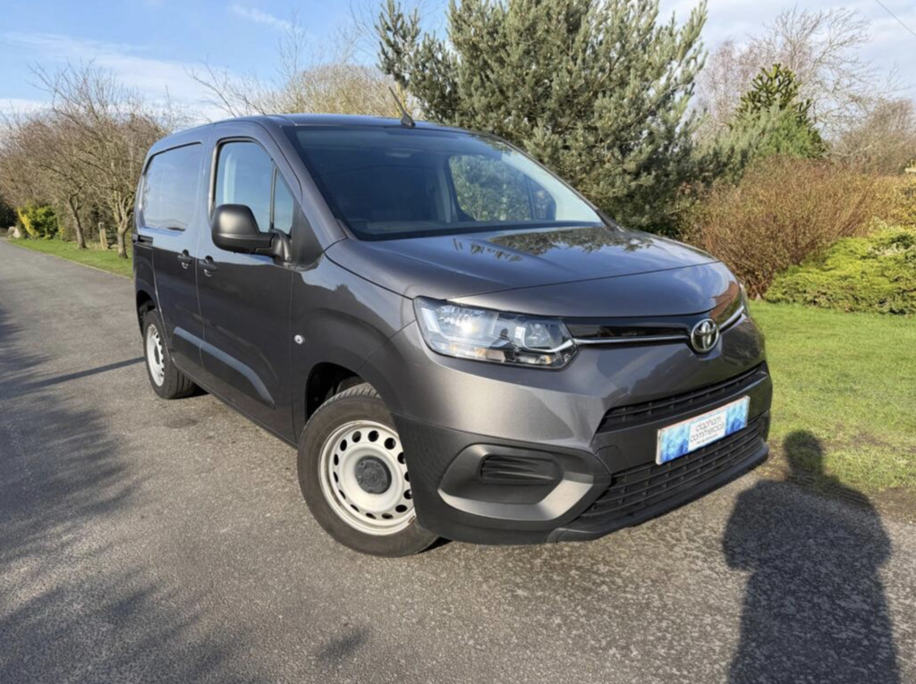 Toyota Proace City 1.5 Blue Hdi Active Short, 32,467 Miles 